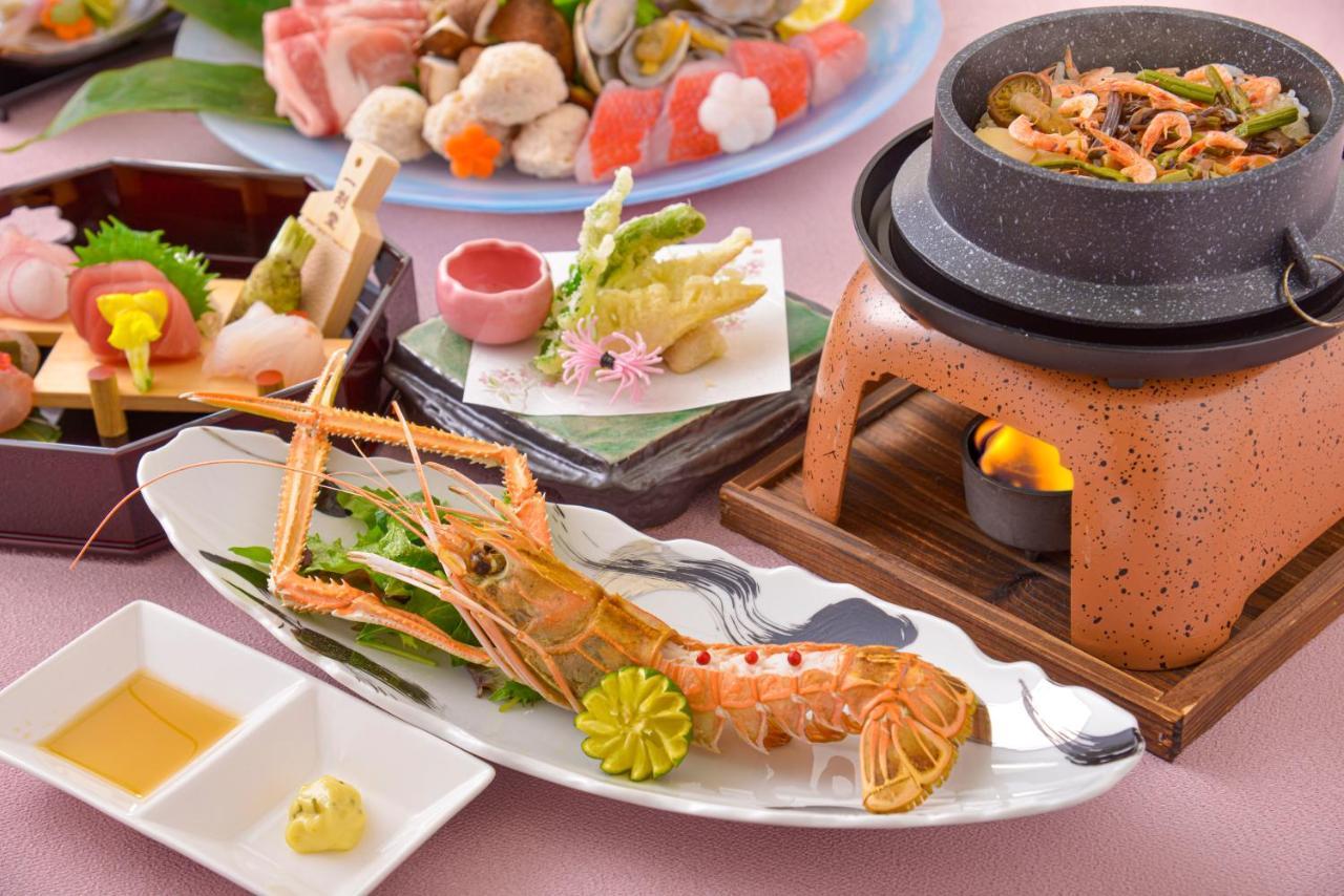 The Gran Resort Elegante Izu Хигасиидзу Экстерьер фото